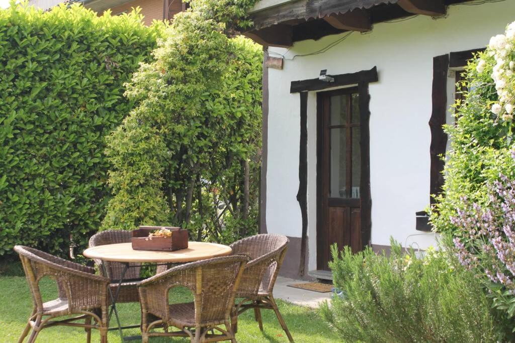 Apartamento Casa Al Bottalino Biella Exterior foto